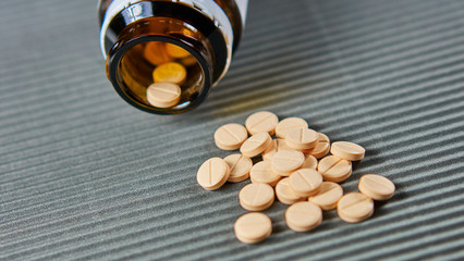 温中散寒、健脾化湿的中成药推荐 精选三种常用药物